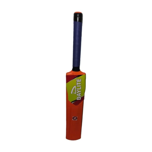 Daylite plastic bat size 2